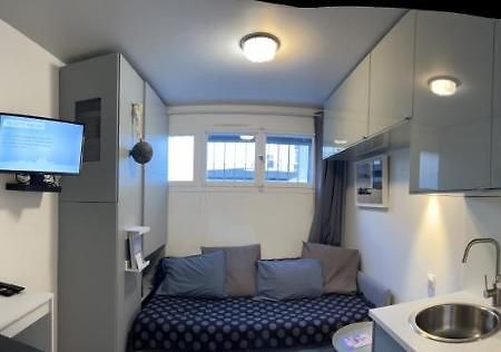 Cabine 17 Cosy Et Calme Au Dessus Du Vieux Port Marseille Exterior photo
